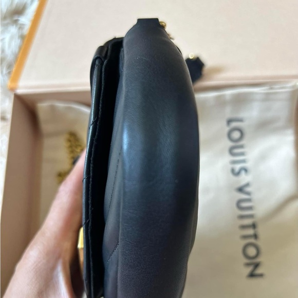 New Wave Chain Pochette - Picture 4 of 12